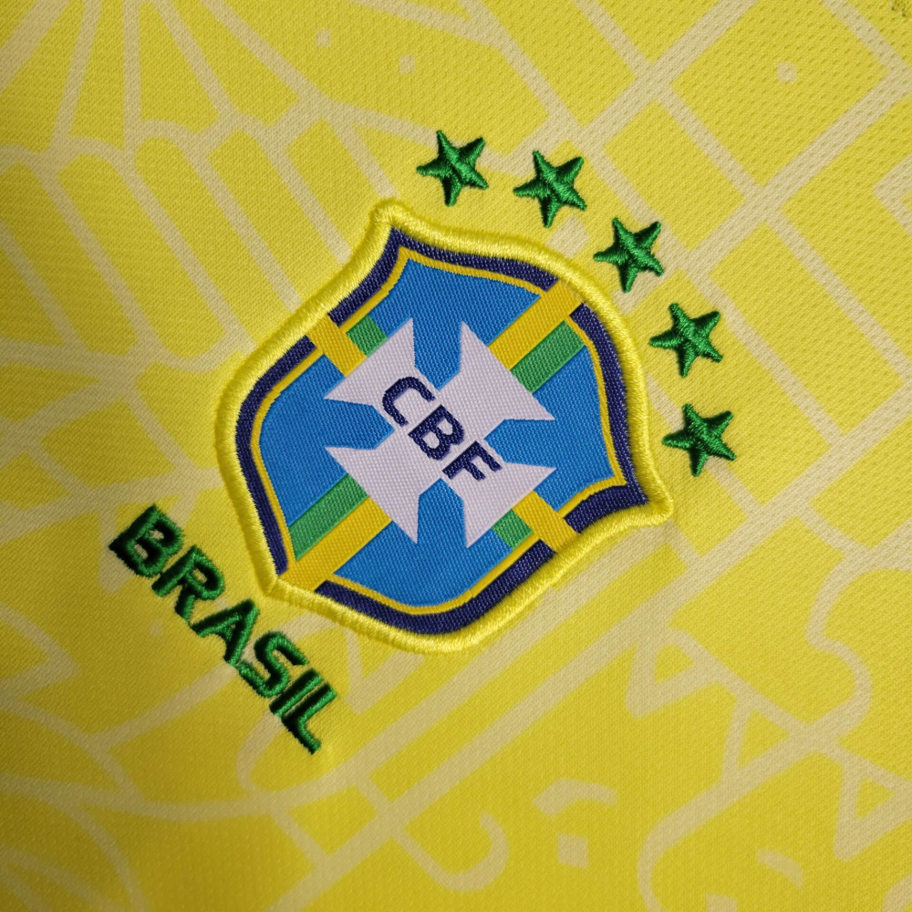 23/24 KIDS Brazil Home Size 16-28