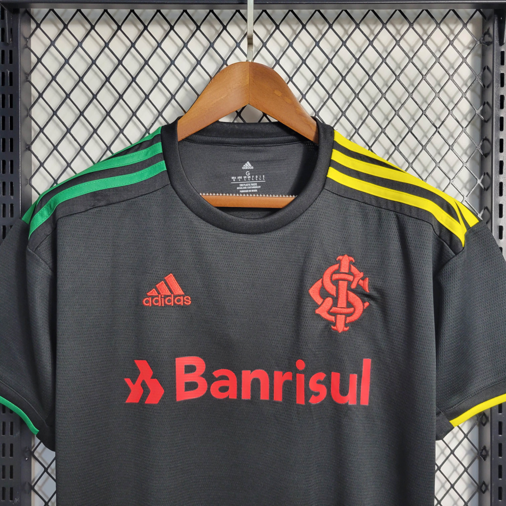 22/23 Internacional+all sponsors+patches