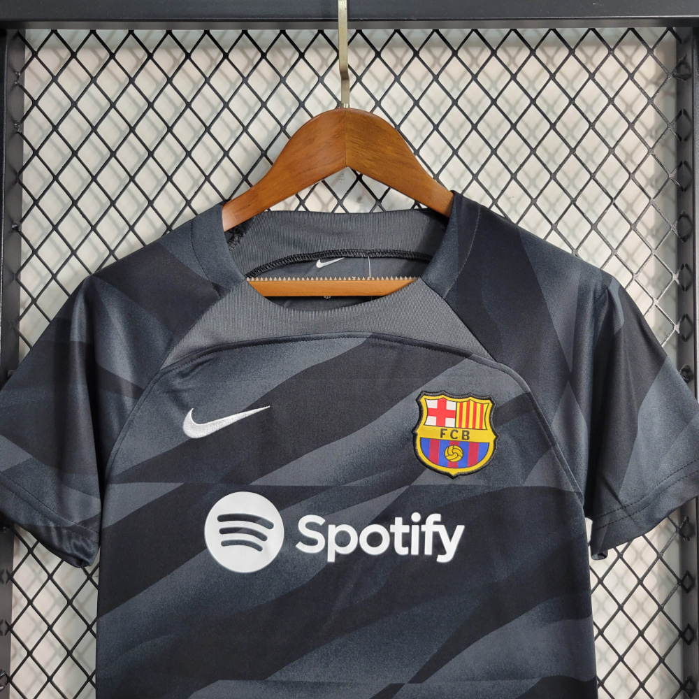 23/24 kids Barcelona black goalkeeper size 16-28