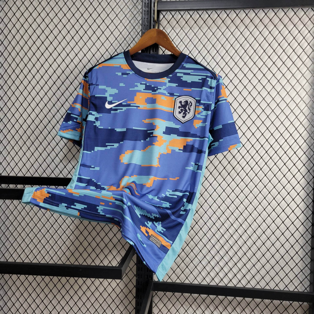 24/25 England Training clothing