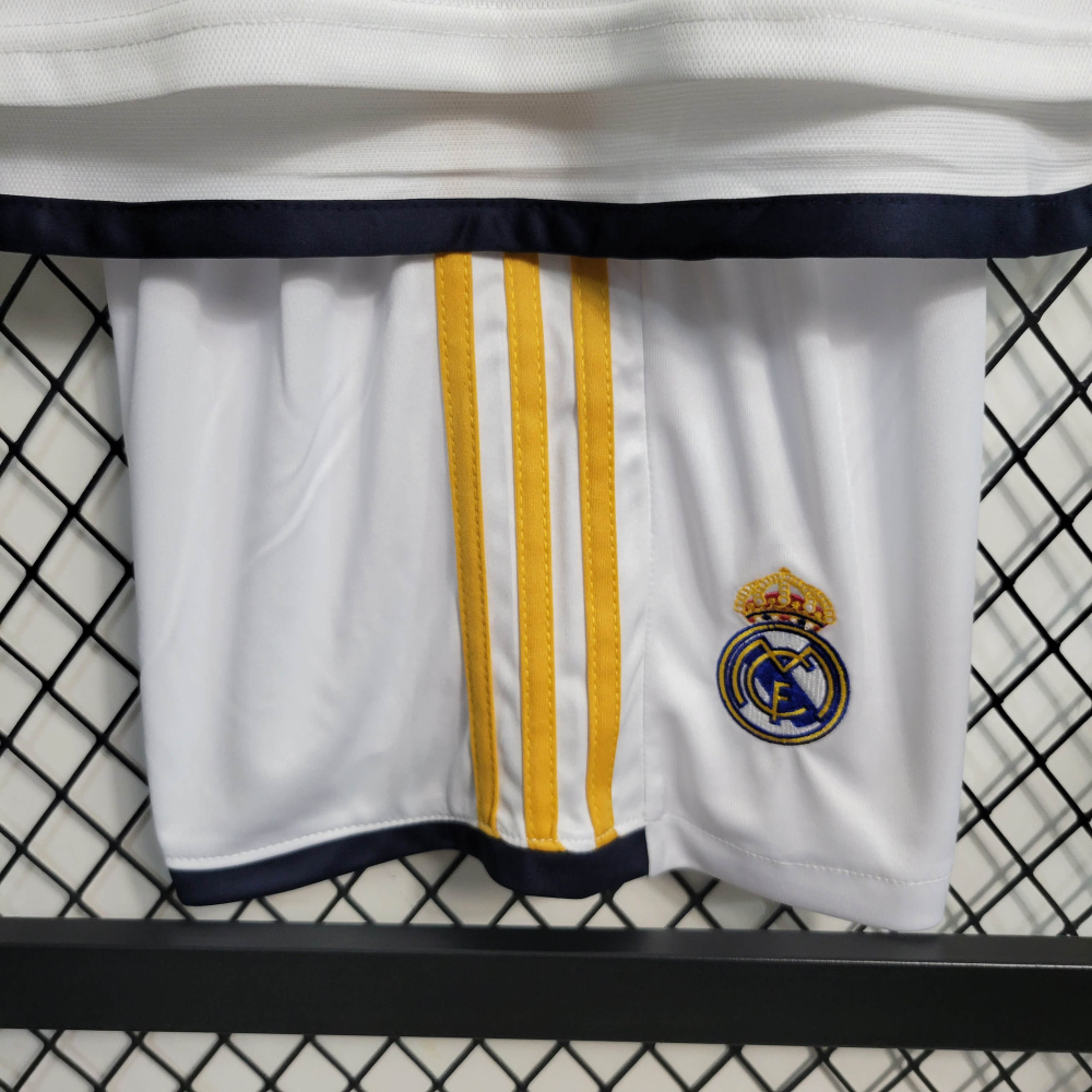 23/24 kids Real Madrid Home Size 16-28