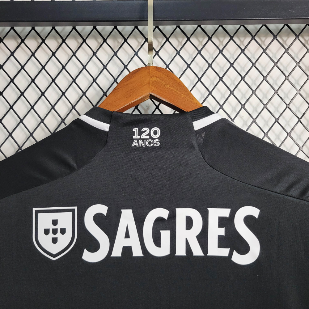 23/24 Benfica away