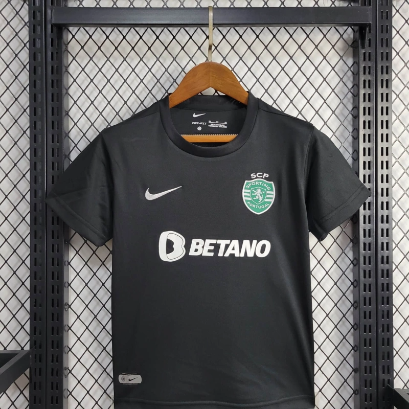 24/25 kids Sporting Lisbon 3 away