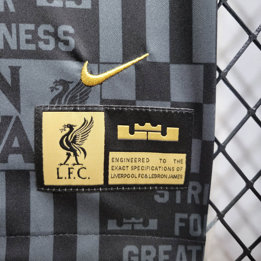 24/25 Liverpool Black Special Edition