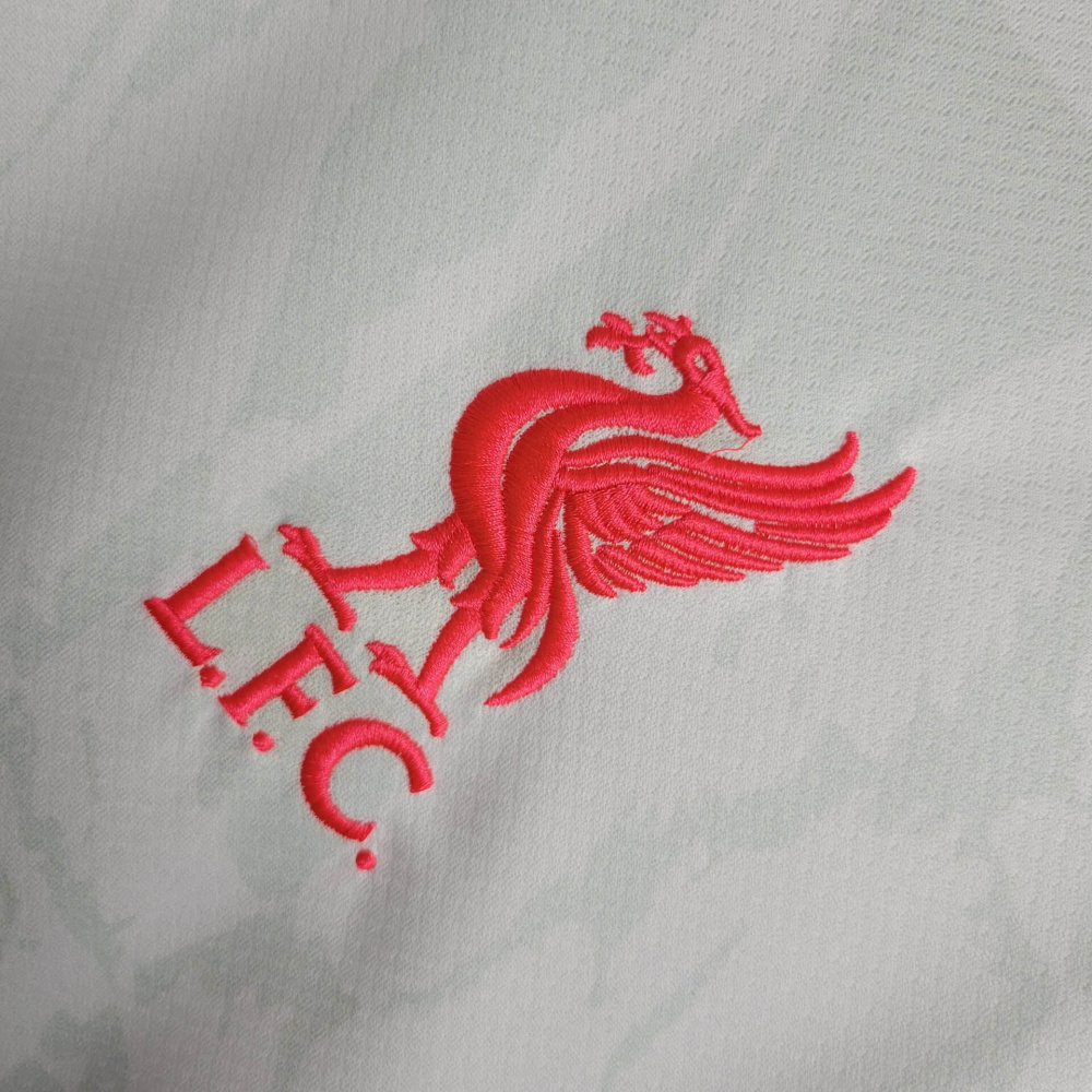 24/25 Liverpool 2 away