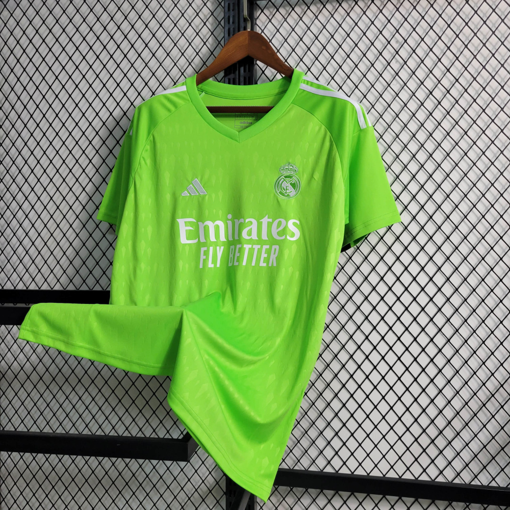 23/24 Real Madrid goalkeeper green size S-XXL