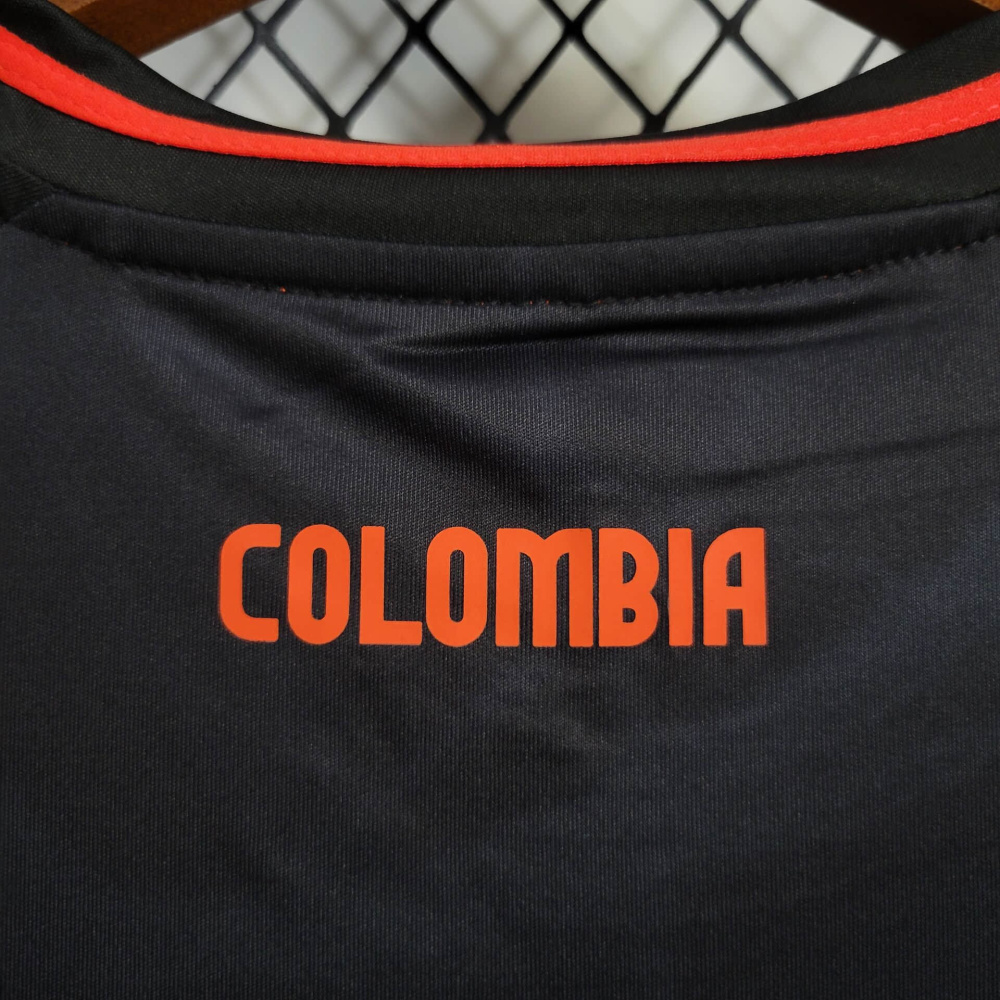 24/25 Colombia Away