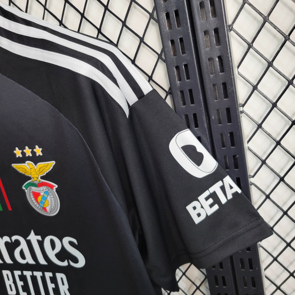 23/24 Benfica away