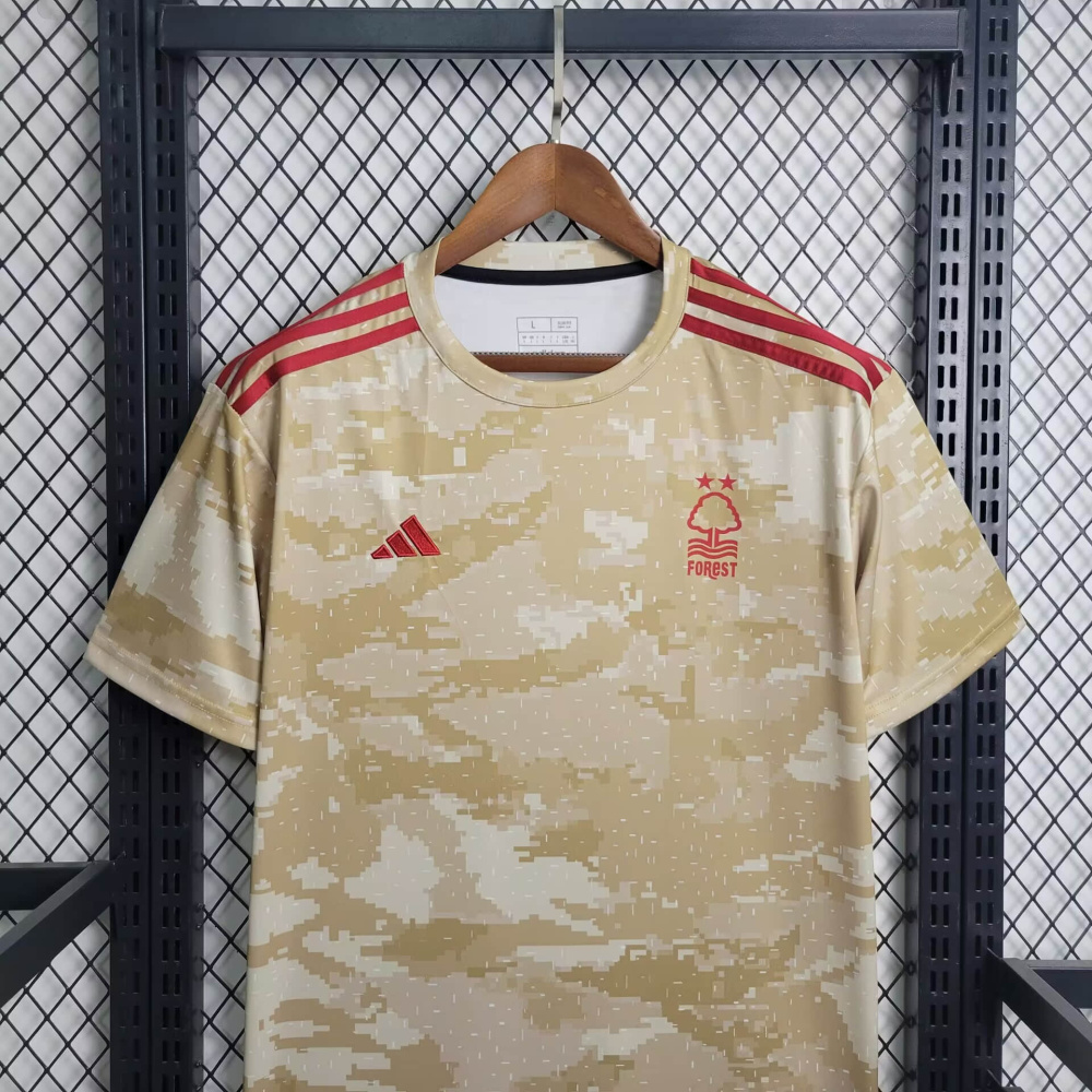 23/24 Nottingham Forest F.C Training clothing