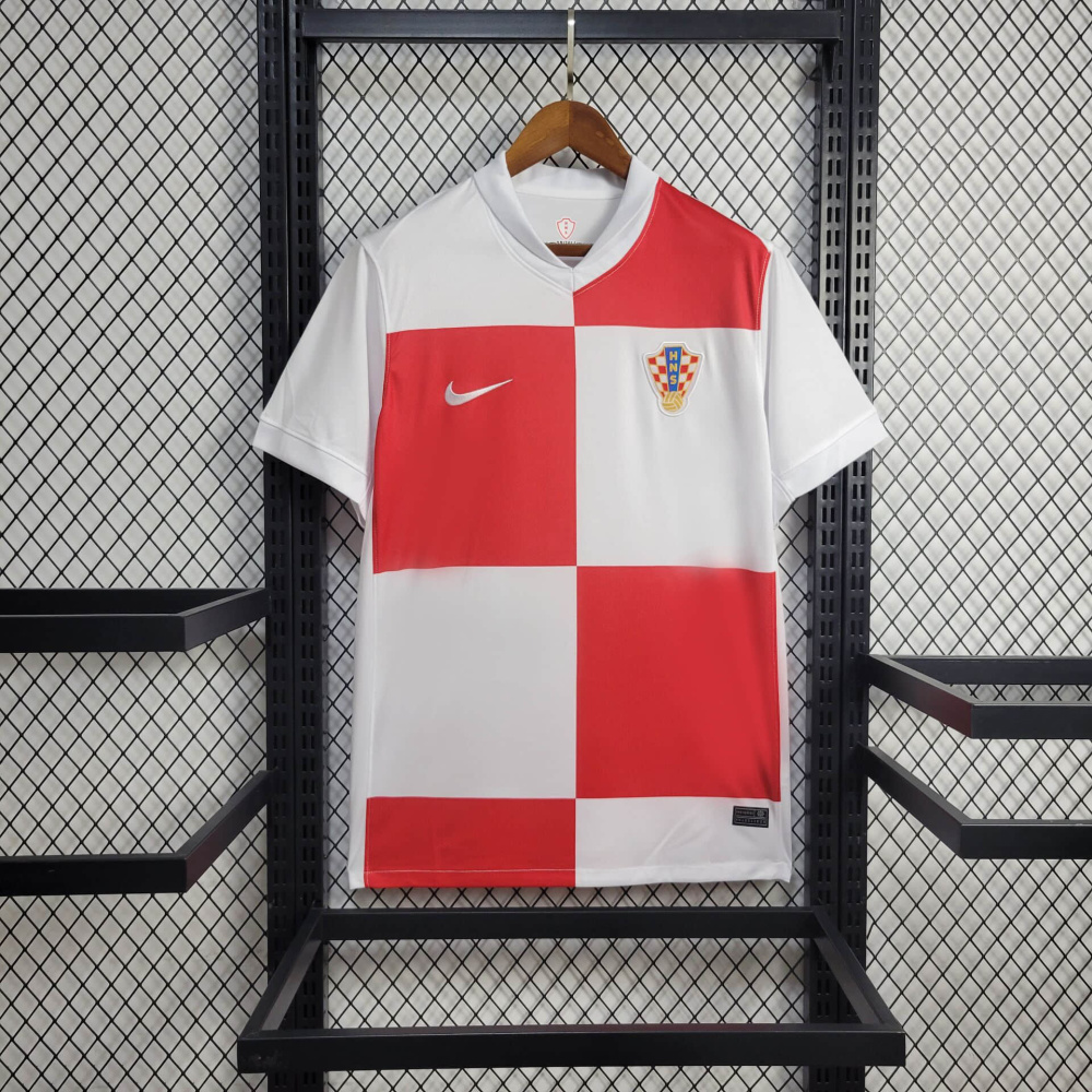 24/25 Croatia Home