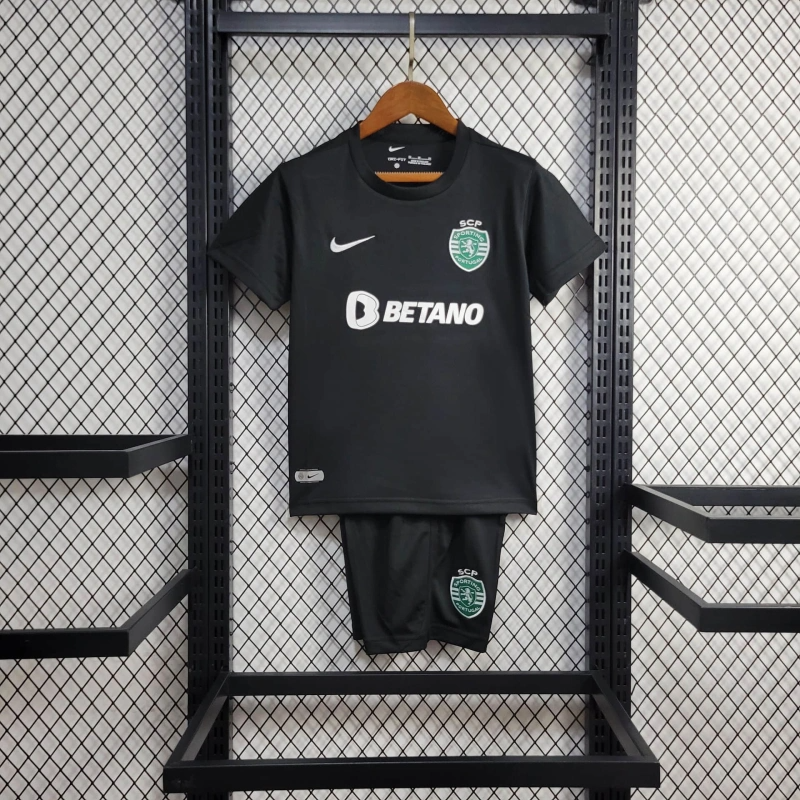 24/25 kids Sporting Lisbon 3 away