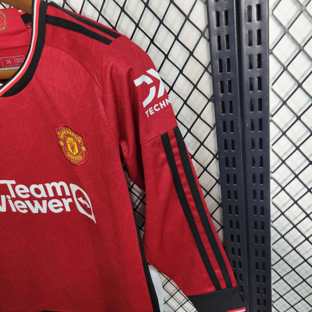 23/24 kids Manchester United home long sleeve size 16-28