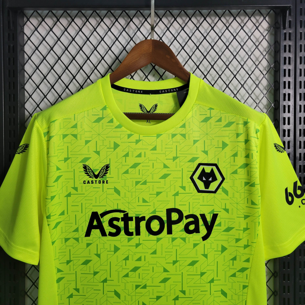 23/24 Wolverhampton Wanderers away size S-XXL