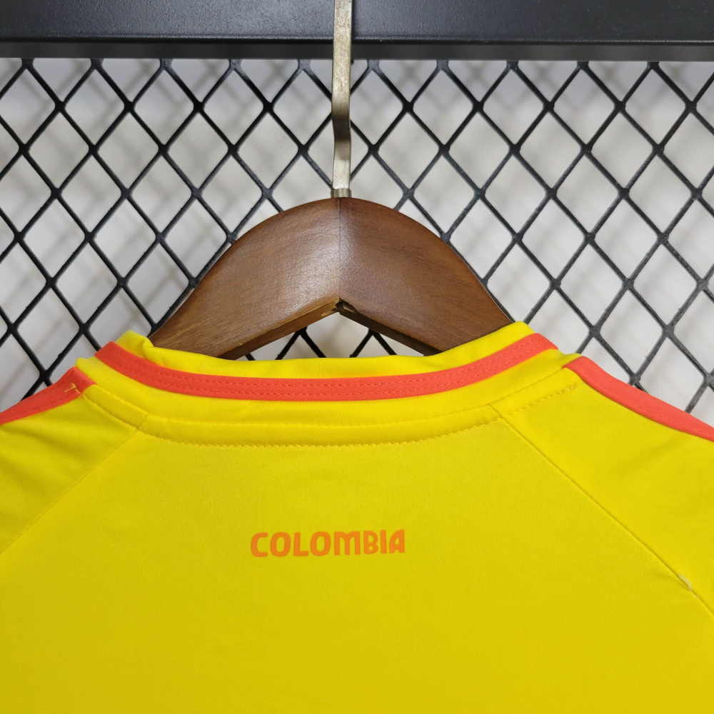 24/25 Kids Spain away