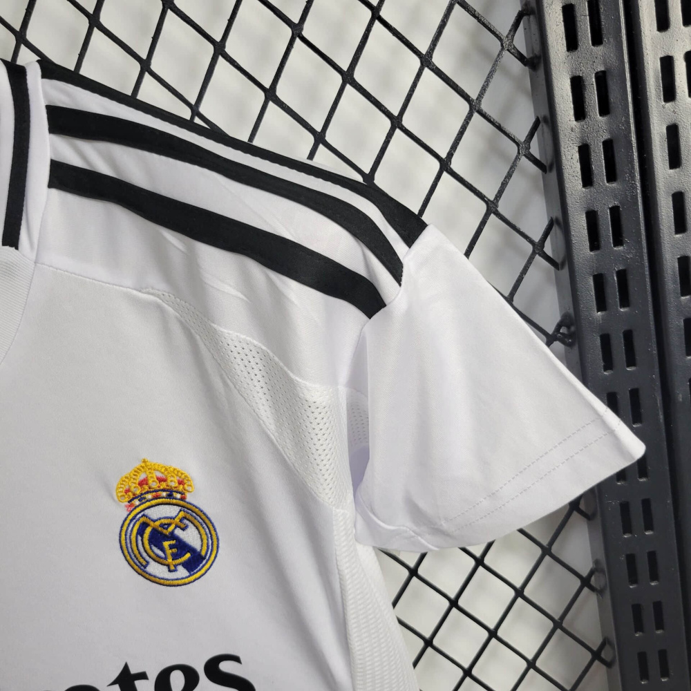 24/25 Kids Real Madrid Home