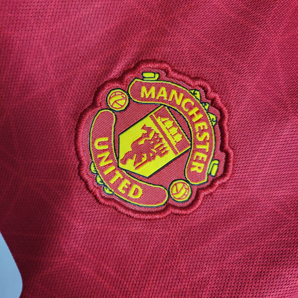 23/24 kids Manchester United home long sleeve size 16-28