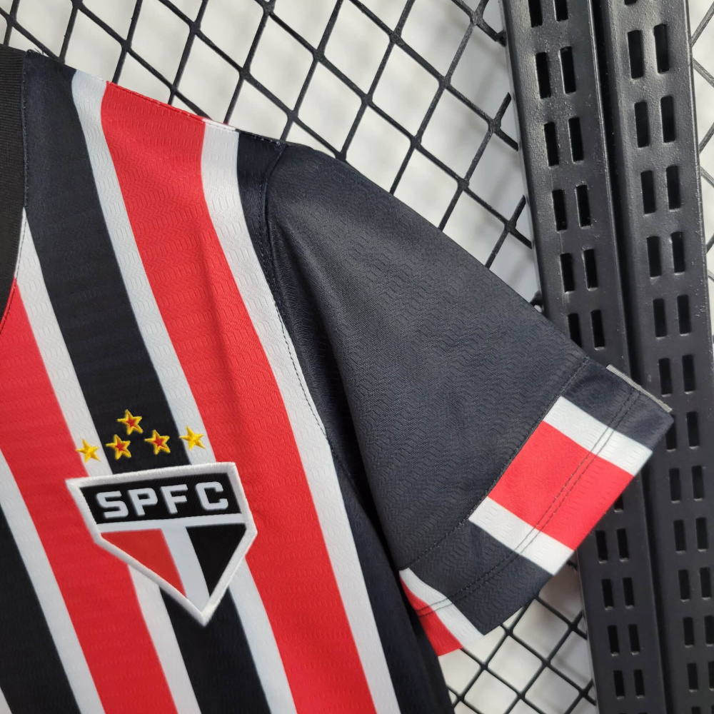 24/25 women Sao Paulo away