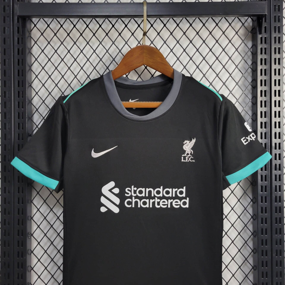 24/25 Kids Liverpool away