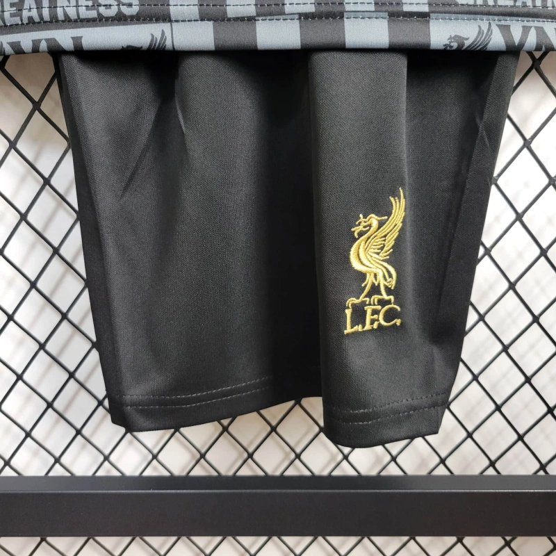 24 25 KIDS Liverpool