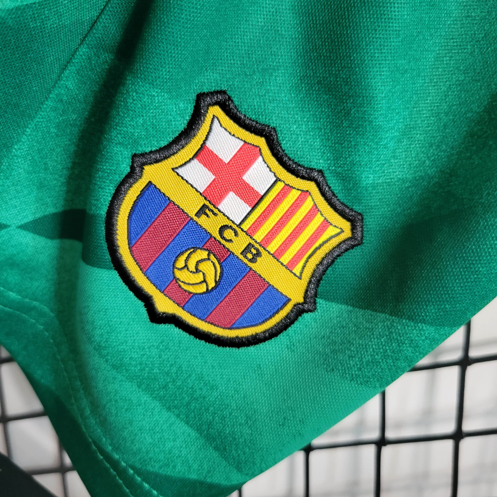 23/24 kids Barcelona Green Goalkeeper Size 16-28