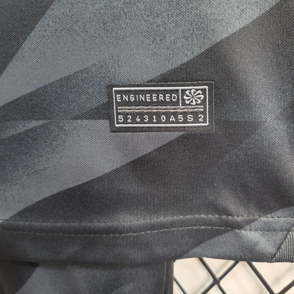 23/24 kids Barcelona black goalkeeper size 16-28
