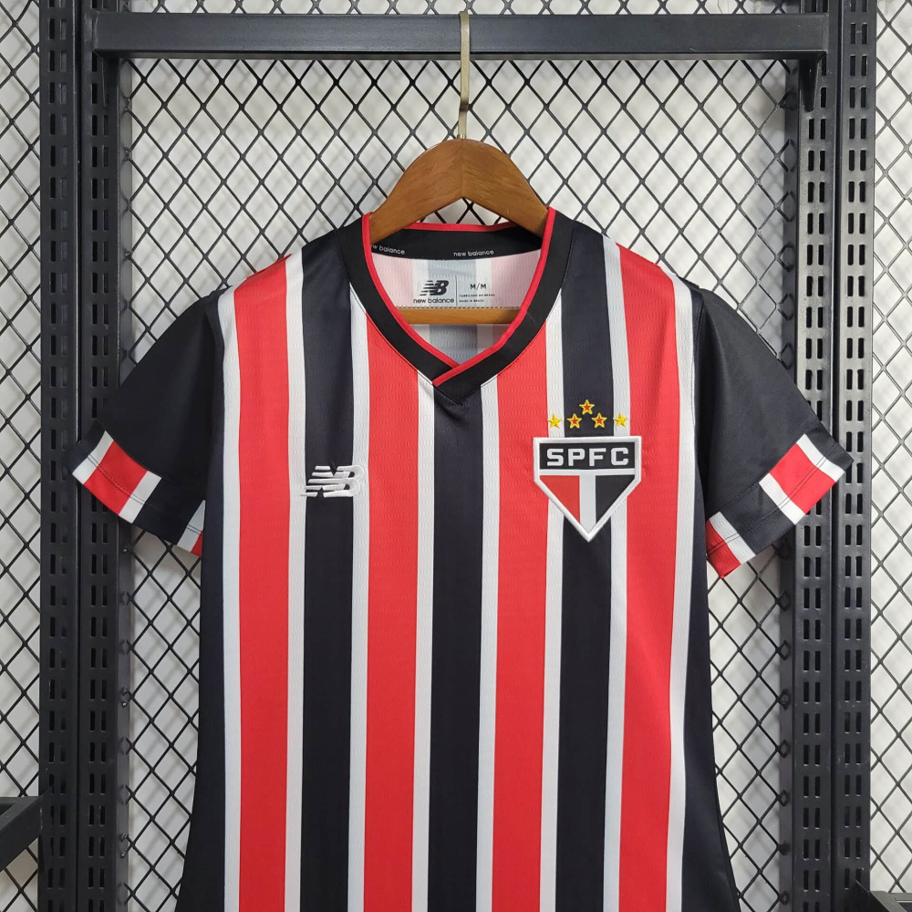 24/25 women Sao Paulo away