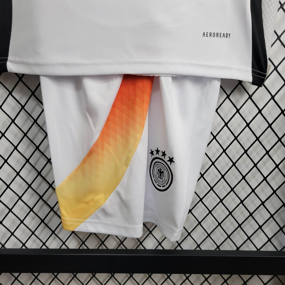 24/25 KIDS Germany Home