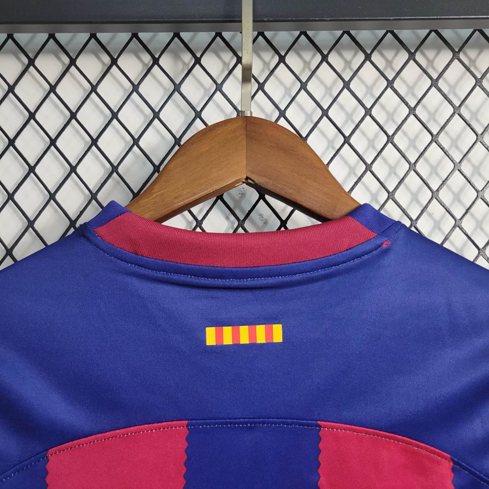 23/24 KIDS Barcelona Home Size 16-28