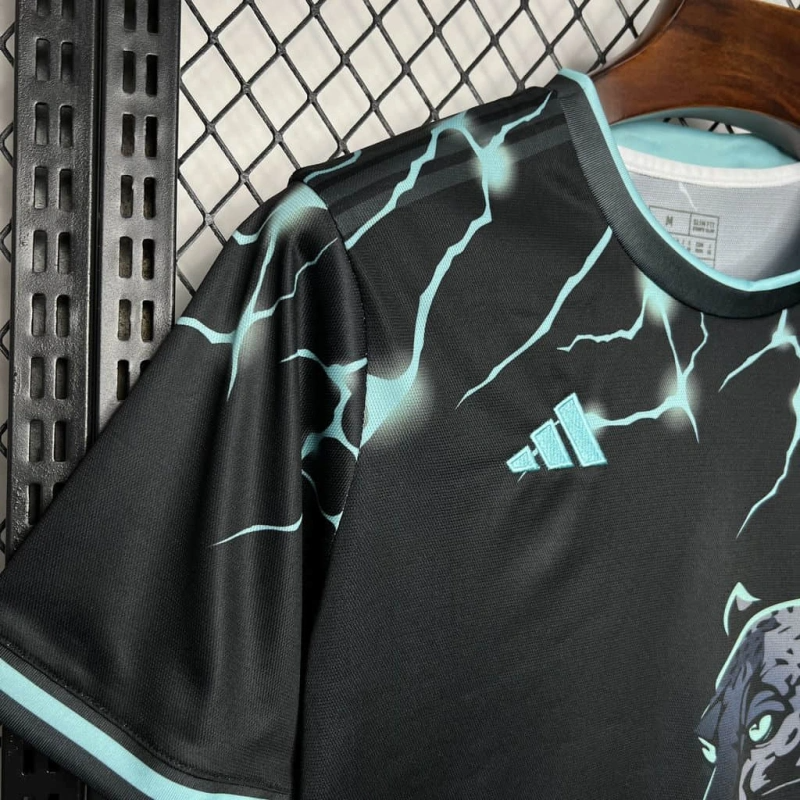 Real Madrid Black Panther Special Edition 24/25 Football team shirt jersey