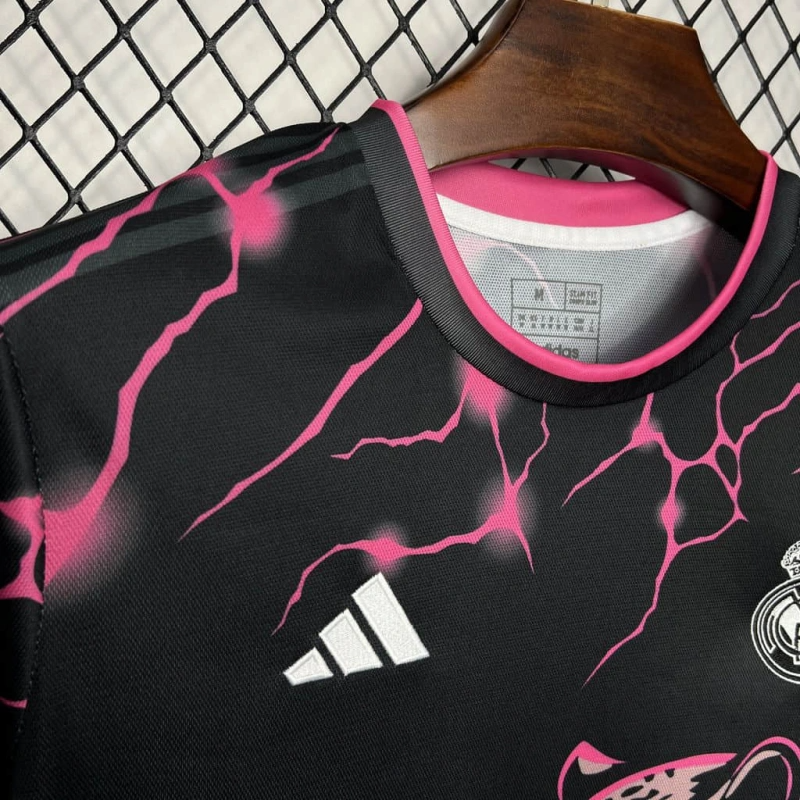 Real Madrid Black Panther Special Edition 24/25 Football team shirt jersey