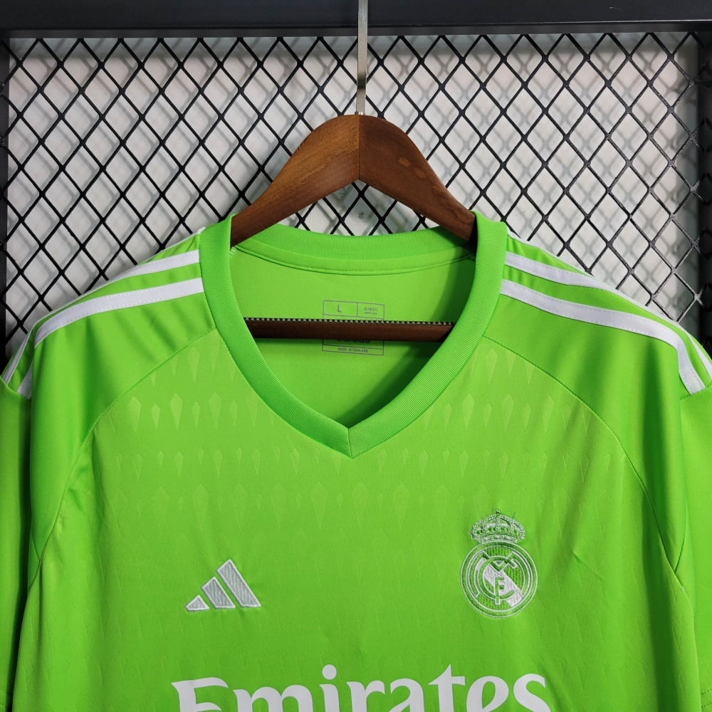23/24 Real Madrid goalkeeper green size S-XXL
