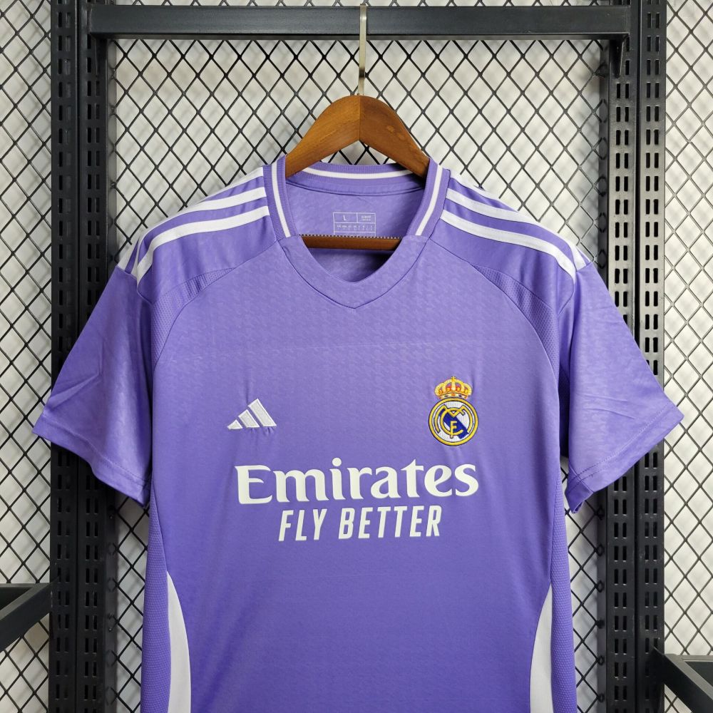 24/25 Real Madrid away