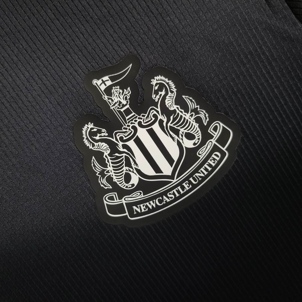 23/24 Newcastle United  Training Suit Size S-3XL