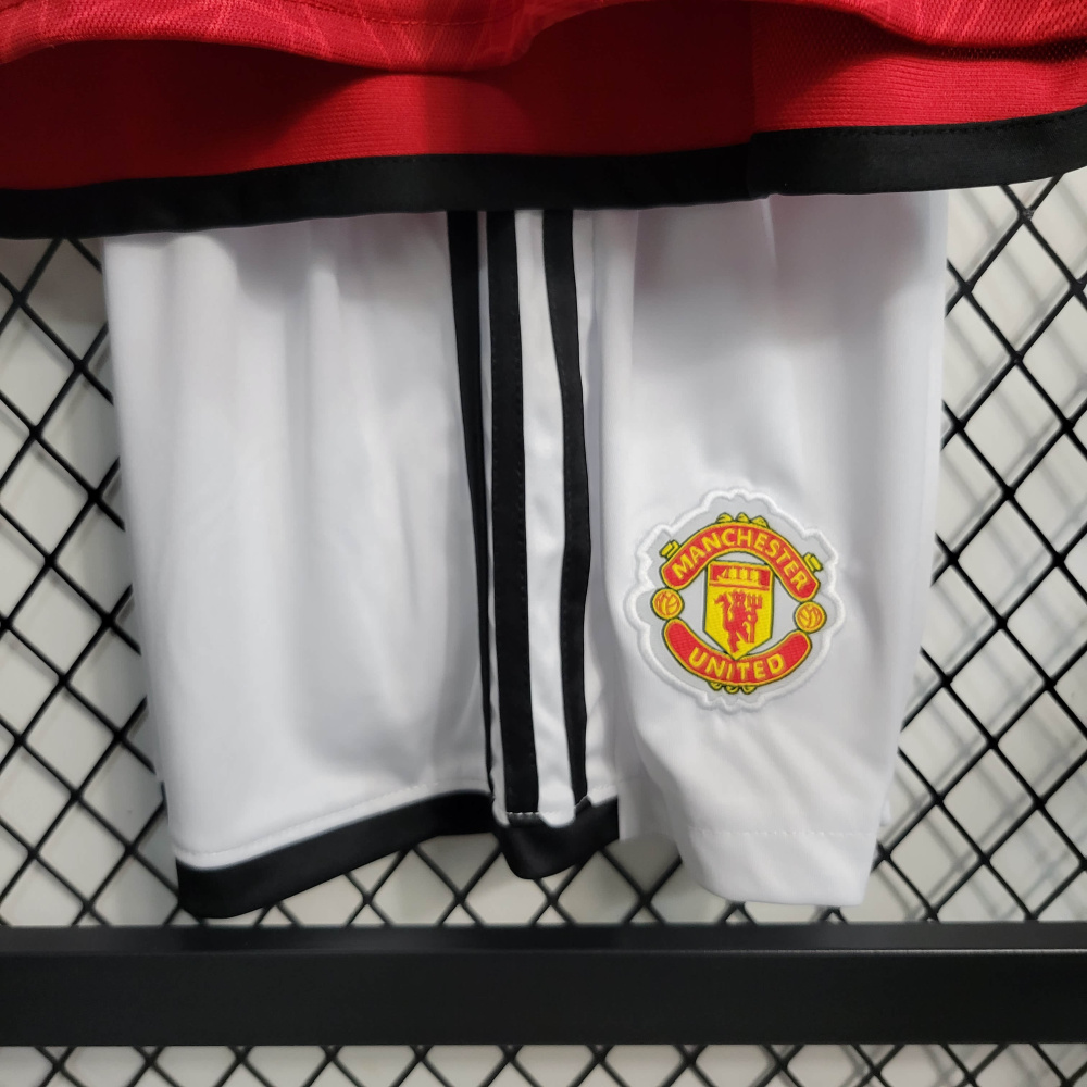 23/24 Kids Manchester United home size 16-28