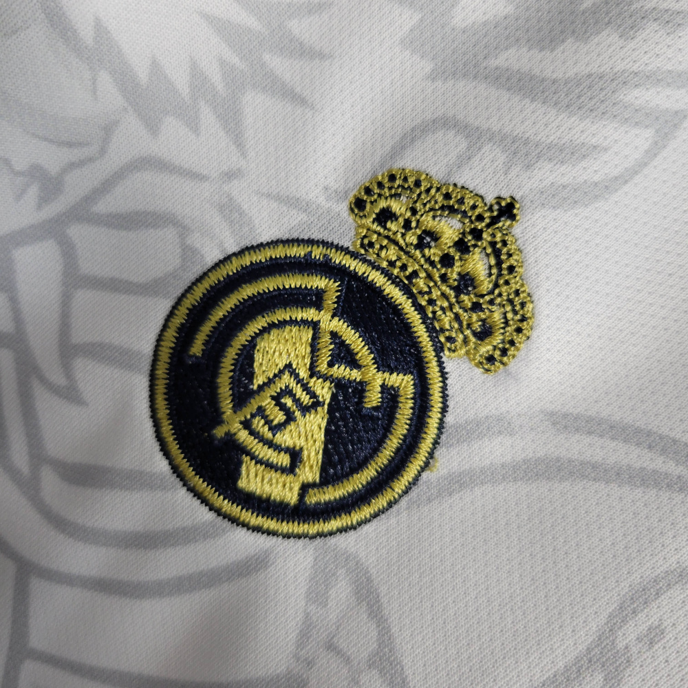 23/24 Kids Real Madrid Special Edition White Size 16-28