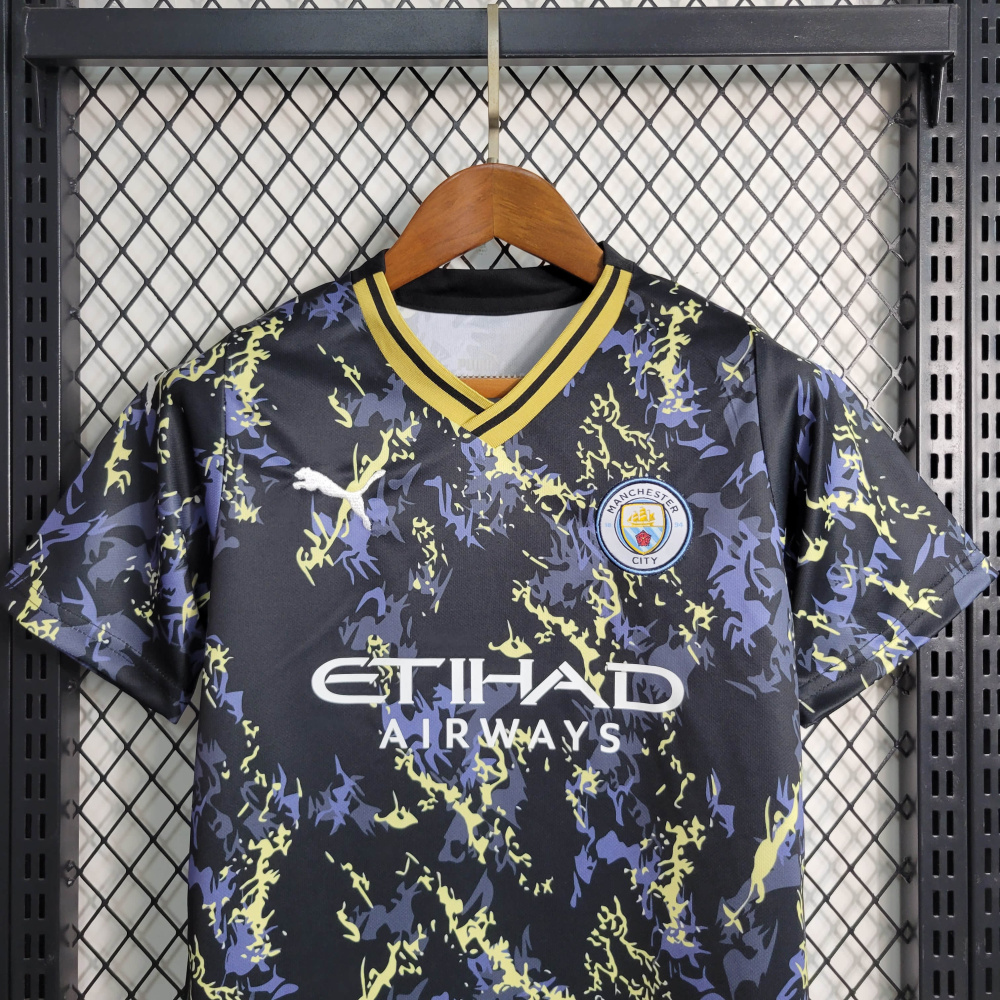 23/24 Kids Manchester City Special Edition Size 16-28