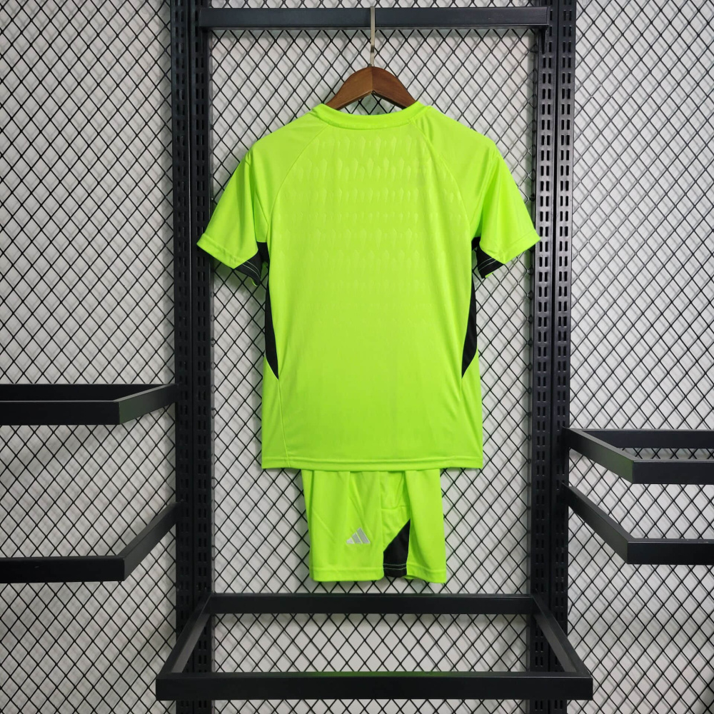 23/24 KIDS Real Madrid Green Goalkeeper Size 16-28