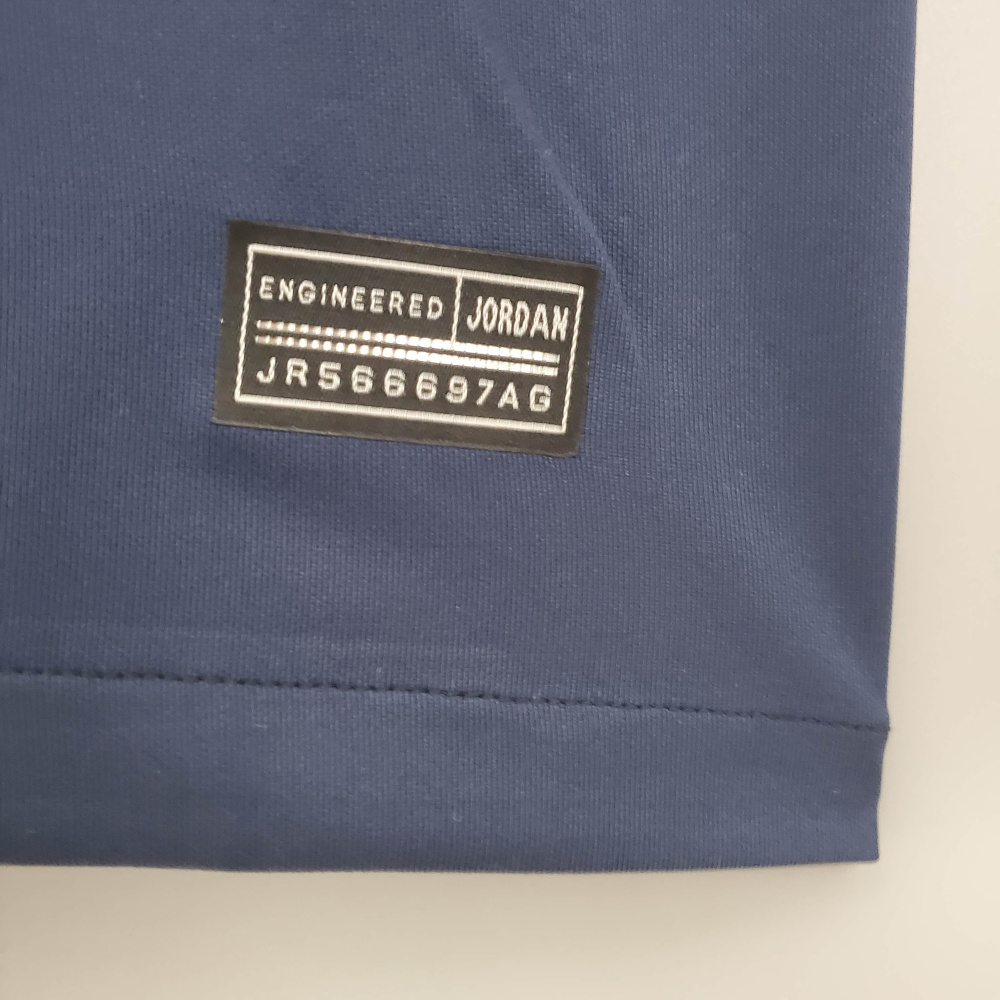 21/22 PSG home