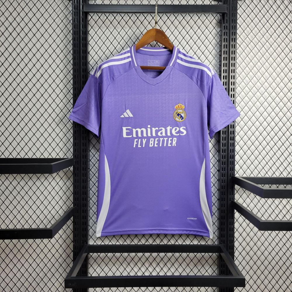 24/25 Real Madrid away