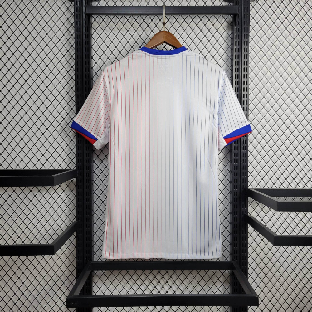 24/25 France away