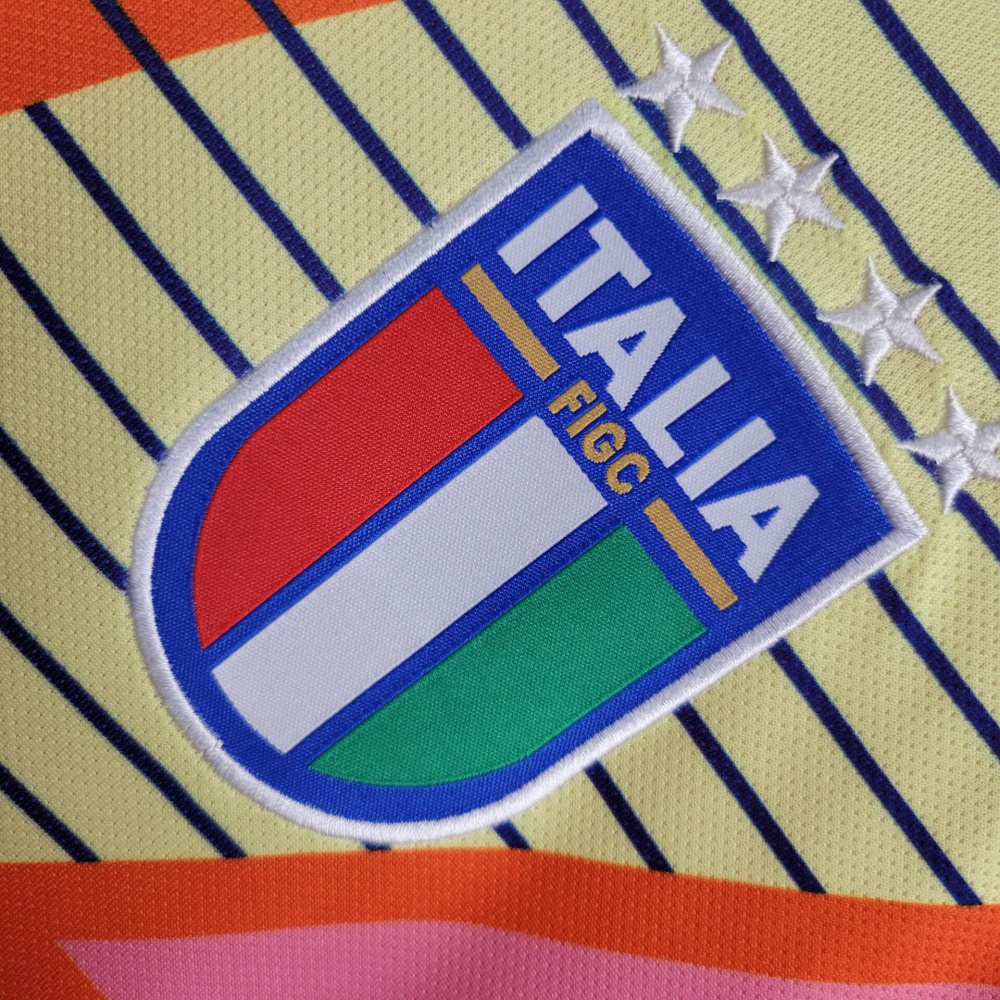 24/25 Italy goalkeeper