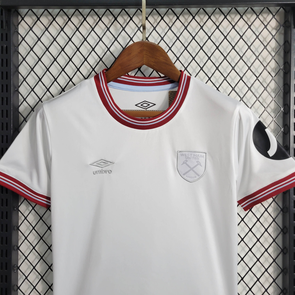 23/24 kids West Ham United away Size 16-28