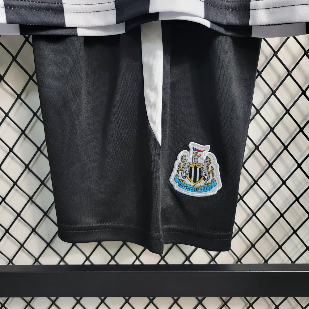 23/24 Kids Newcastle United Home Size 16-28