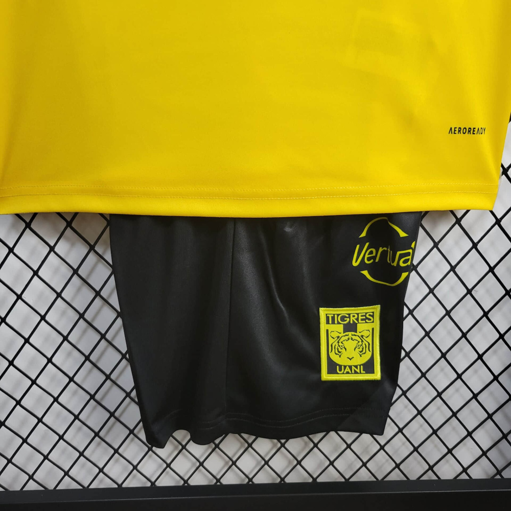 23-24 Kids Tigres UANL Training clothing