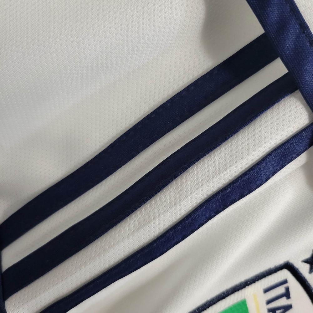 23/24 KIDS Italy away size 16-28