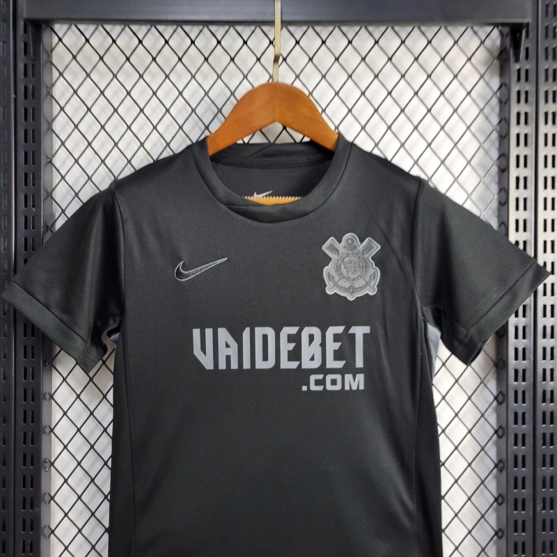 24 25 Kids Corinthian away