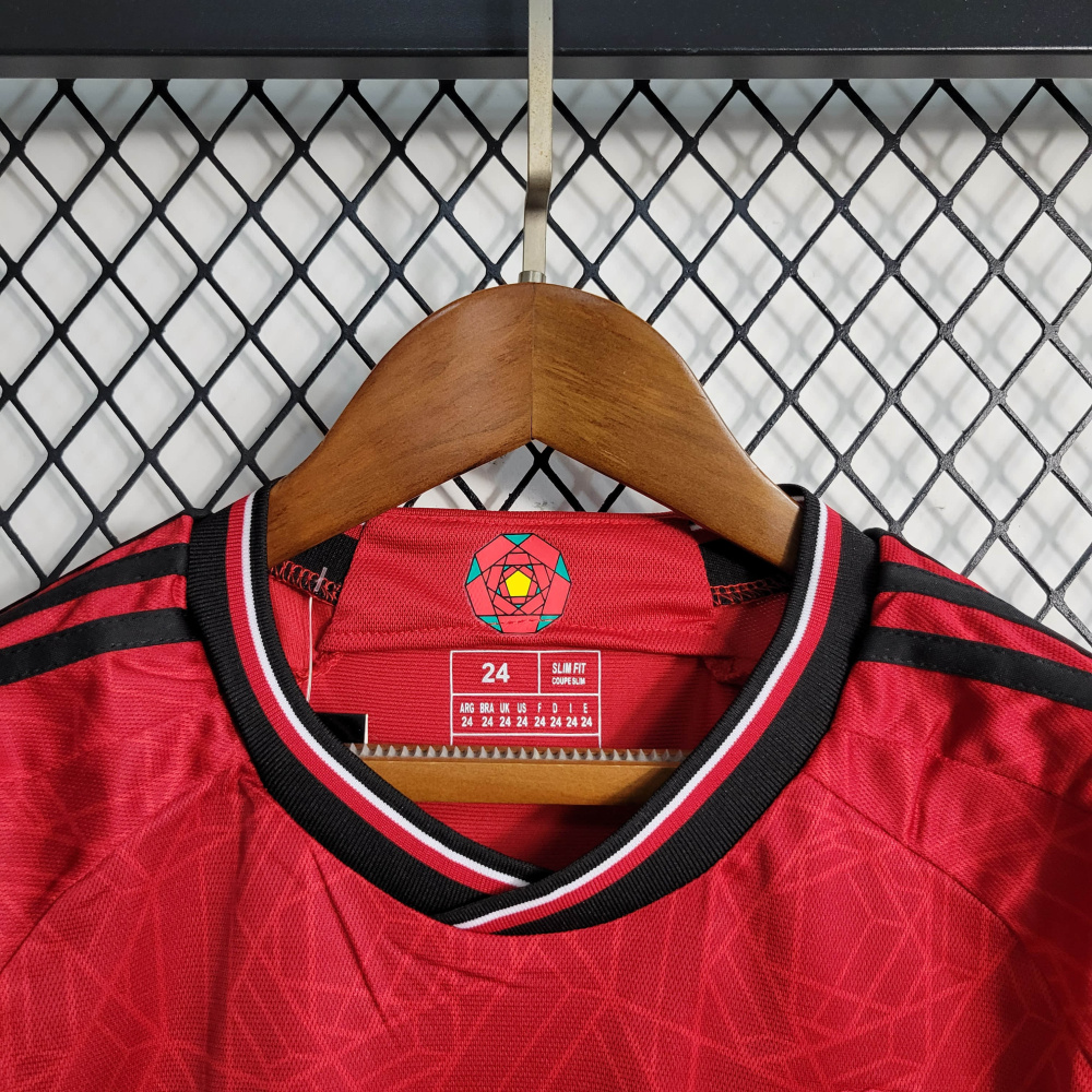 23/24 Kids Manchester United home size 16-28