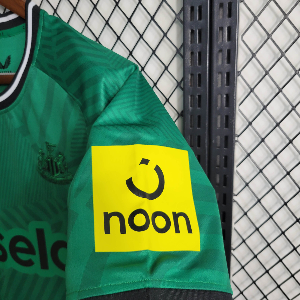 23/24 Newcastle United away size S-3XL