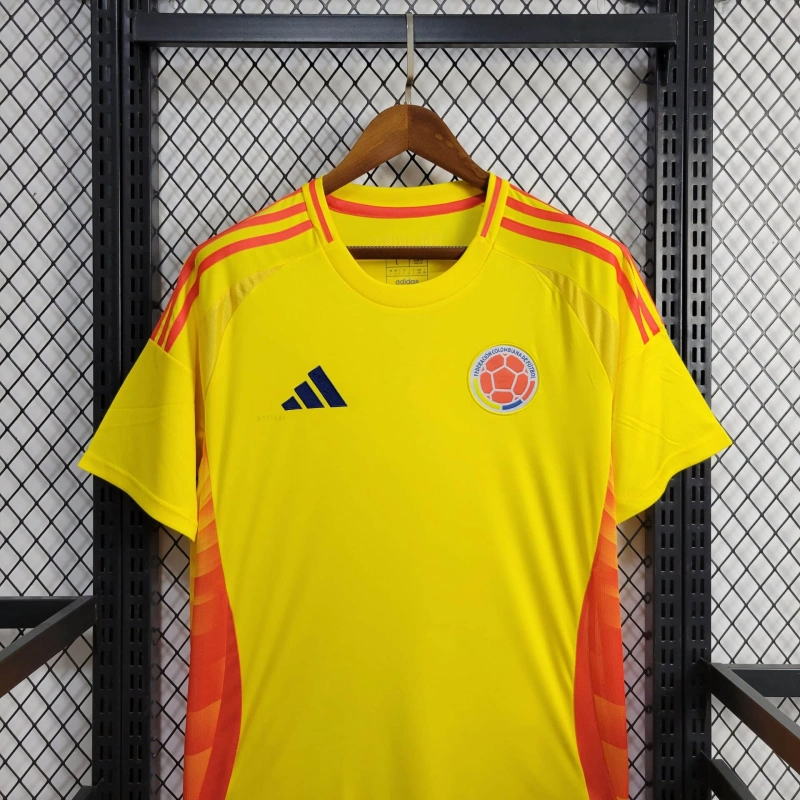 24/25 Colombia Home