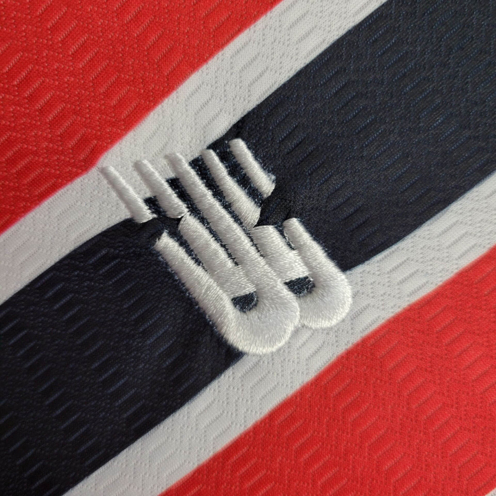 24/25 Kids Sao Paulo away